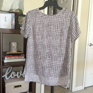 Short sleeve blouse